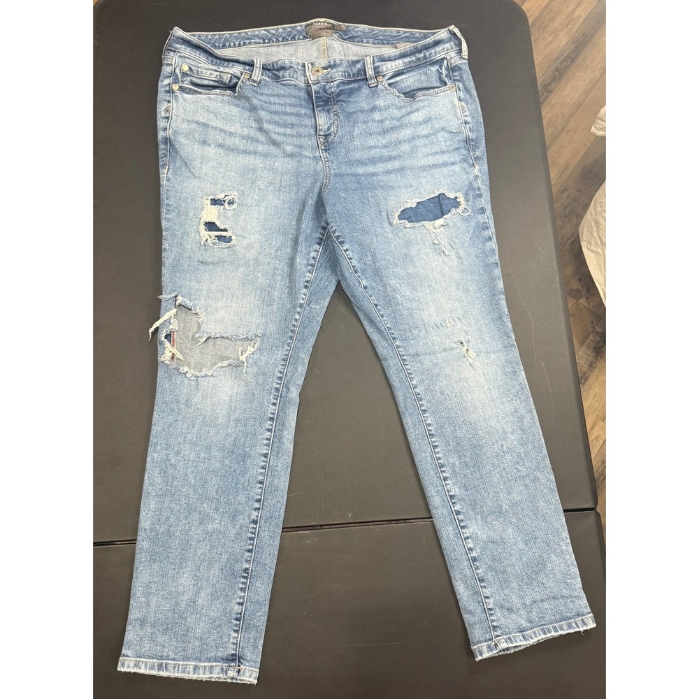 Torrid Boyfriend Straight Jeans Womens 18R‎ Distressed Vintage Stretch Denim